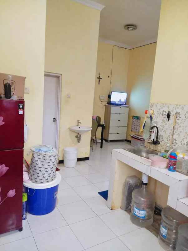 dijual rumah karangrejo