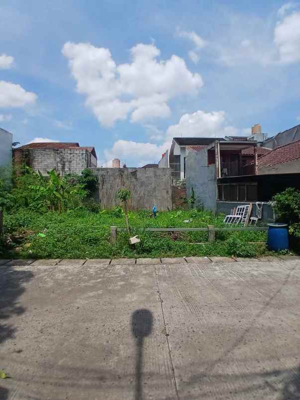 dijual rumah kav dki