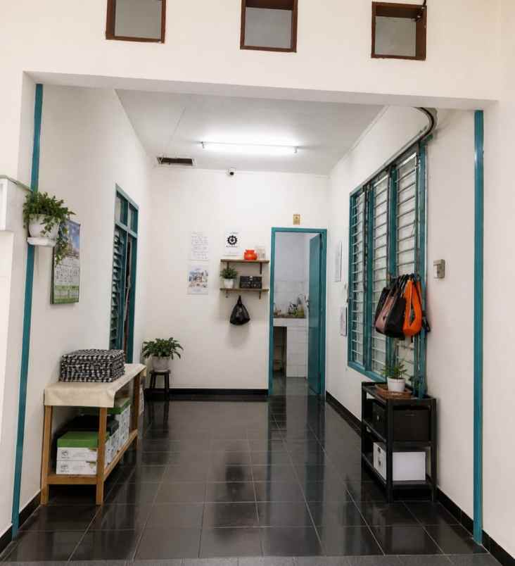 dijual rumah kayu putih pulo gadung