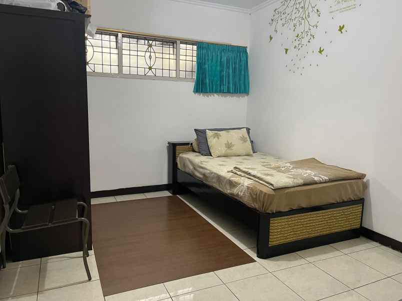 dijual rumah kec cicendo