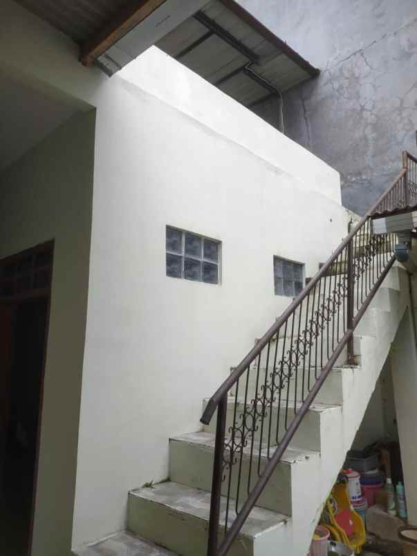 dijual rumah kec cimahi utara