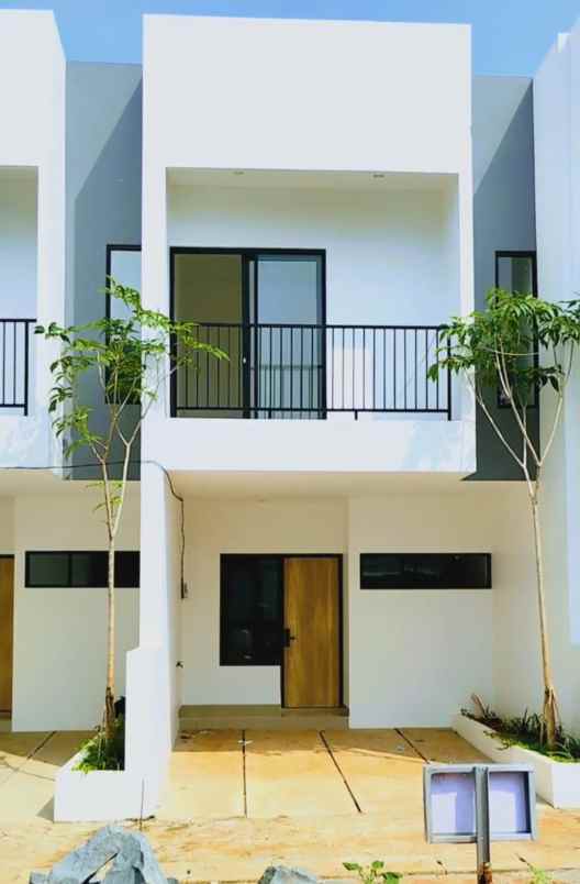 dijual rumah kelapa dua wetan ciracas