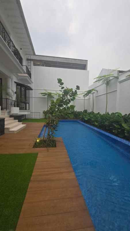 dijual rumah kemang dalam