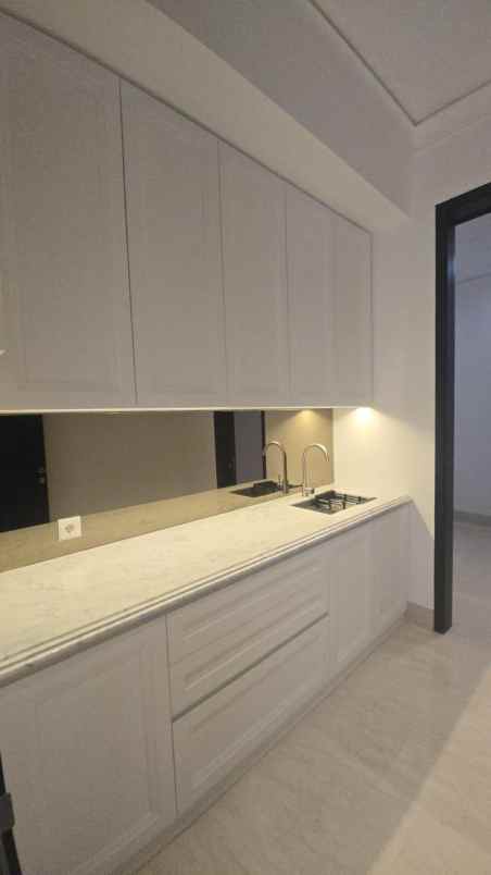 dijual rumah kemang dalam