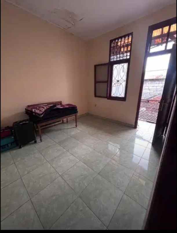 dijual rumah kemang pratama 1 rawalumbu