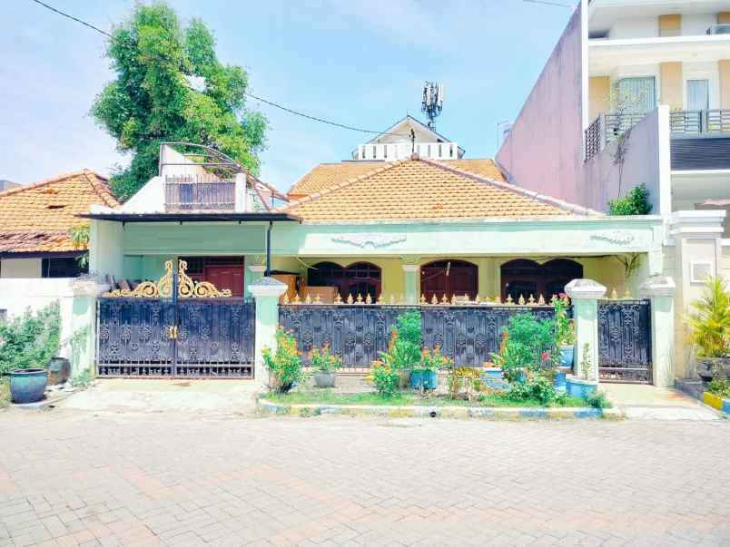 dijual rumah kintamani wonokromo