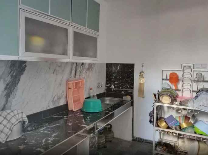 dijual rumah klampis