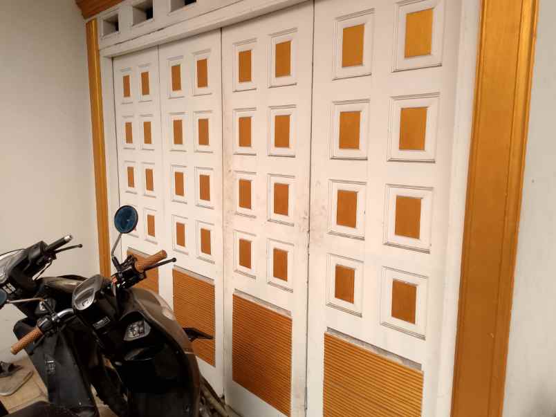 dijual rumah klender