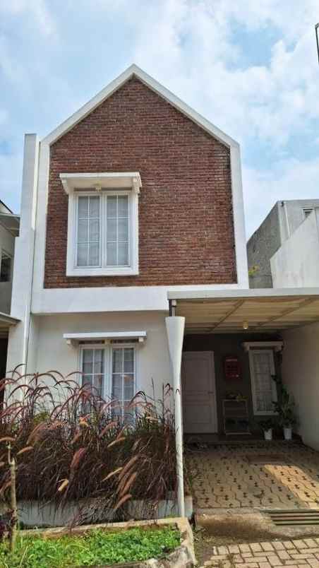 dijual rumah komp srimaya cilame bdg