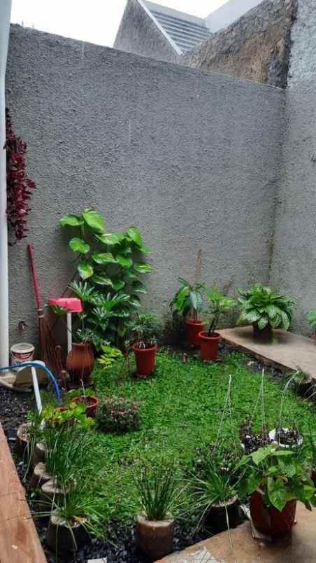 dijual rumah komp srimaya cilame bdg