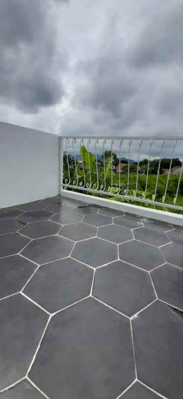 dijual rumah komp srimaya view cilame