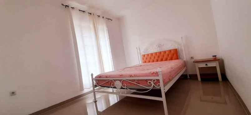 dijual rumah komp srimaya view cilame