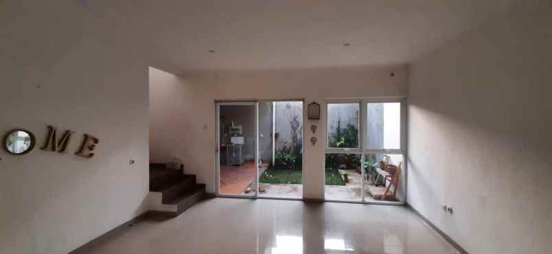 dijual rumah komp srimaya view cilame