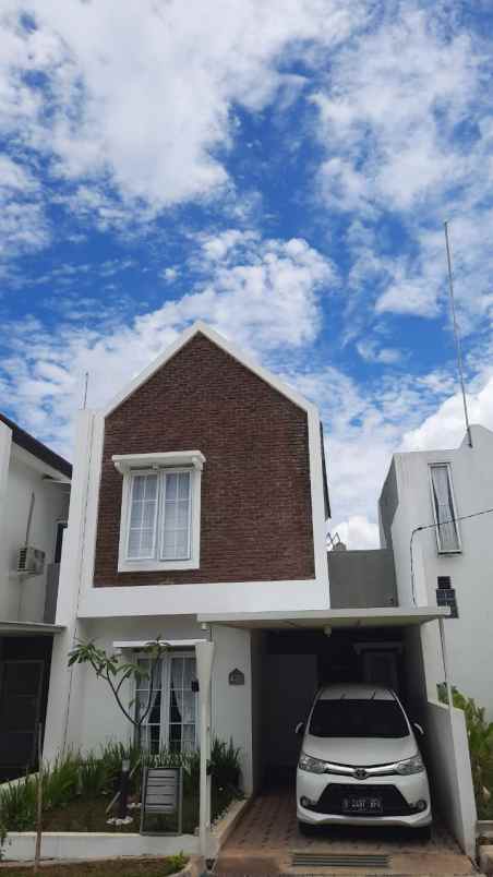 dijual rumah komp srimaya view cilame