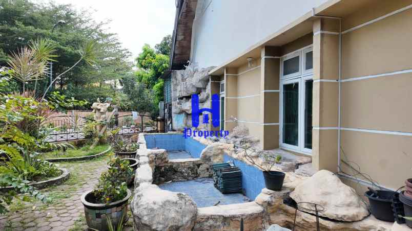 dijual rumah komplek cemara hijau jalan