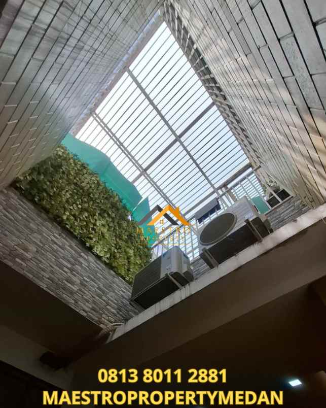 dijual rumah komplek citraland gama