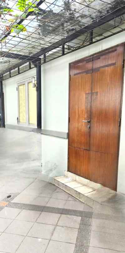 dijual rumah komplek persada sayang