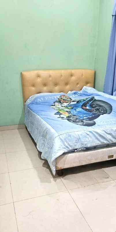 dijual rumah komplek persada sayang