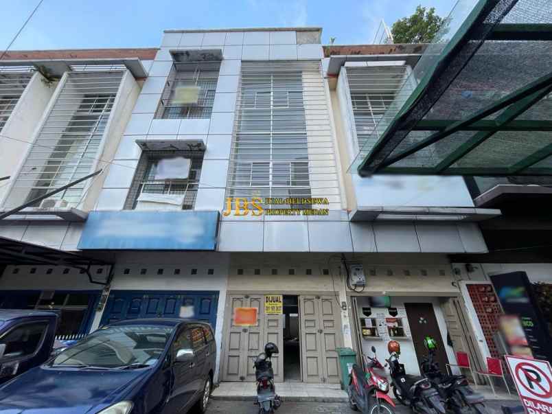 dijual rumah komplek setia budi square