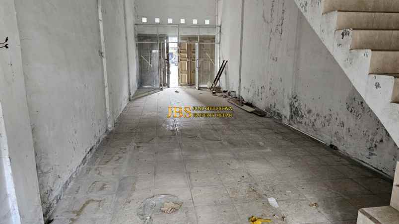 dijual rumah komplek setia budi square