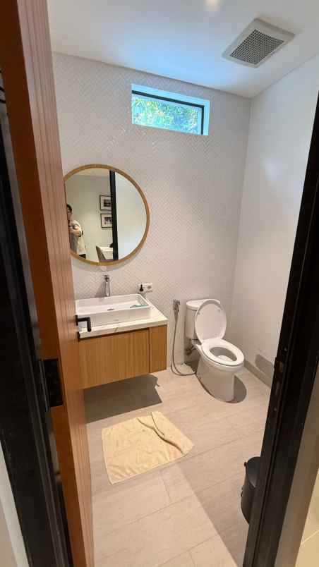 dijual rumah komplek taman tirta sunter