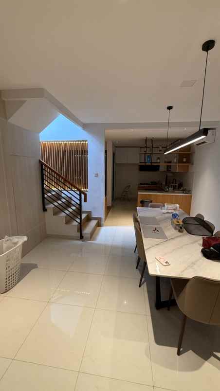 dijual rumah komplek taman tirta sunter