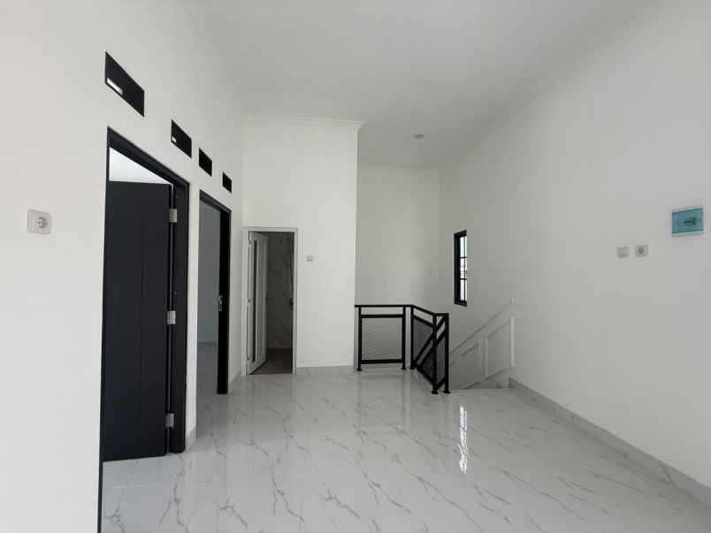 dijual rumah kompleks sbs harapan jaya