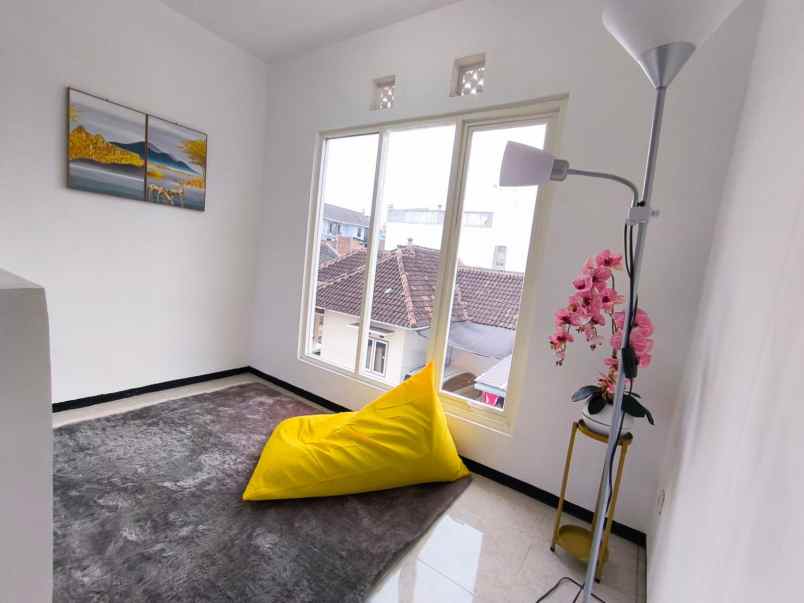 dijual rumah kost premium sigura gura kota malang