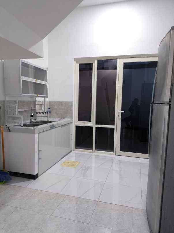 dijual rumah kost premium sigura gura kota malang