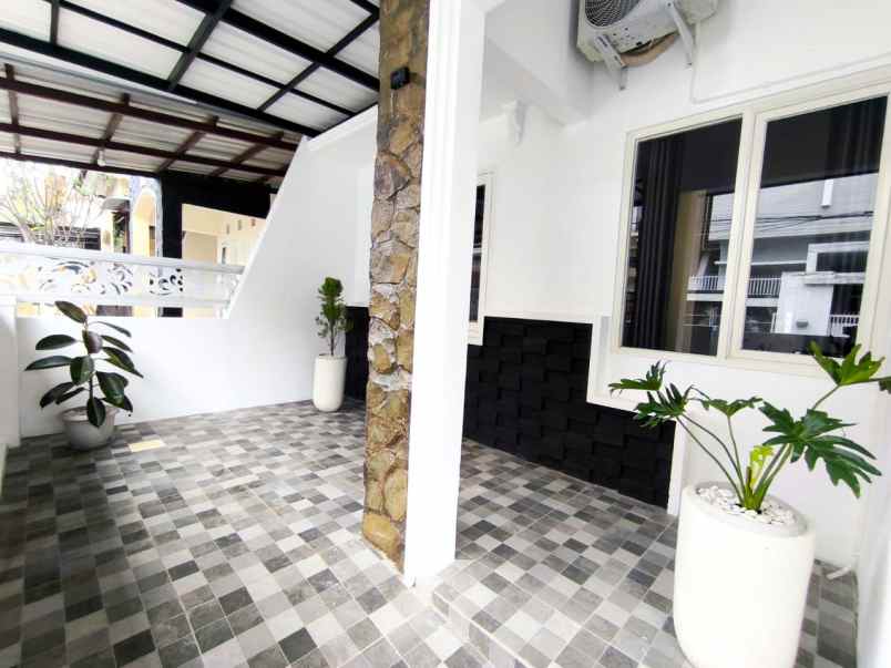 dijual rumah kost premium sigura gura kota malang