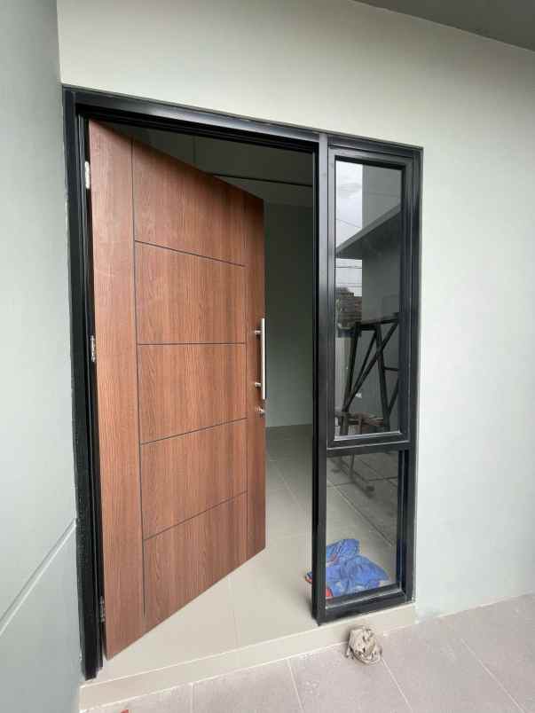 dijual rumah kota harapan indah bekasi