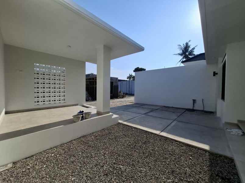 dijual rumah kringinan selomartani