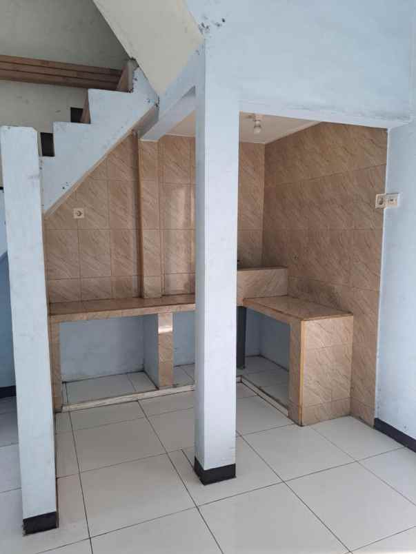 dijual rumah lengkong