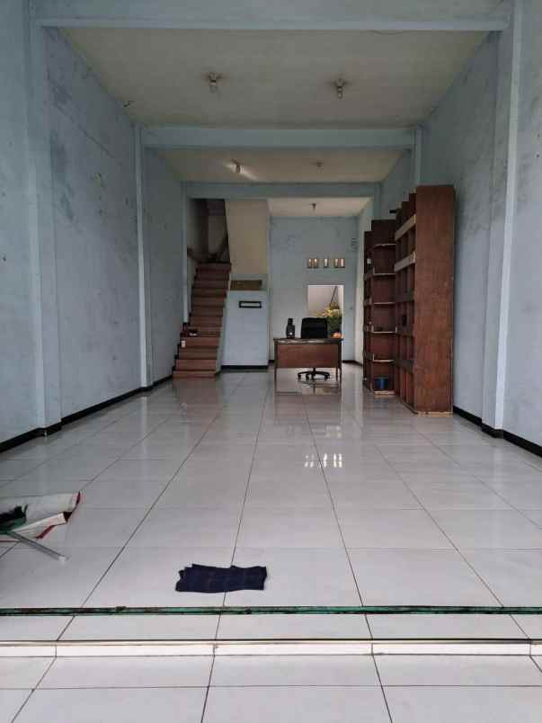 dijual rumah lengkong