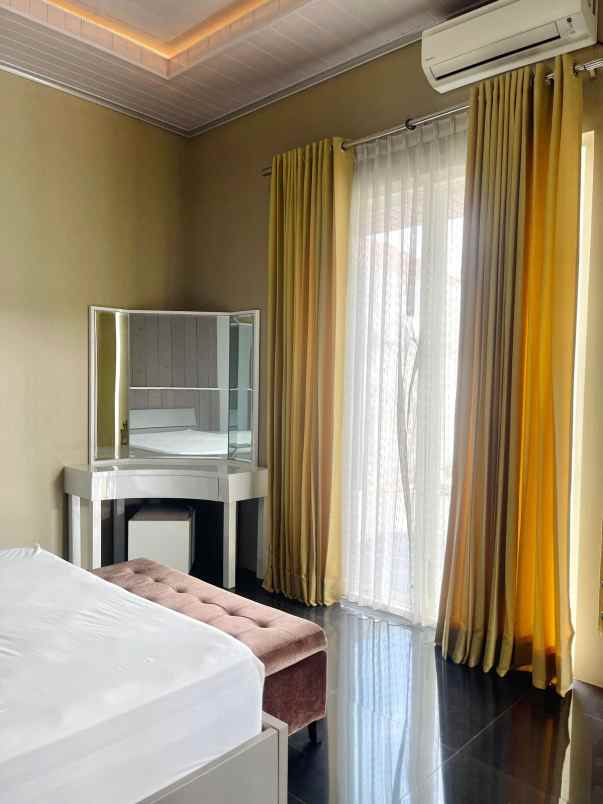 dijual rumah lokasi pbi araya kota malang