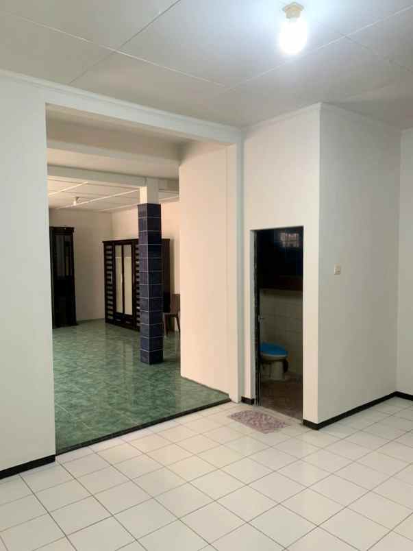 dijual rumah lokasi pbi araya kota malang