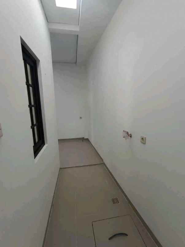 dijual rumah margakaton