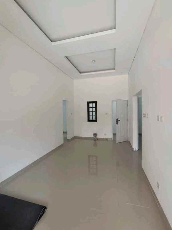 dijual rumah margakaton