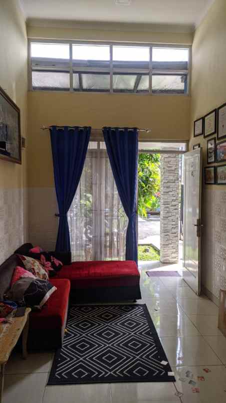 dijual rumah margaluyu indah residence