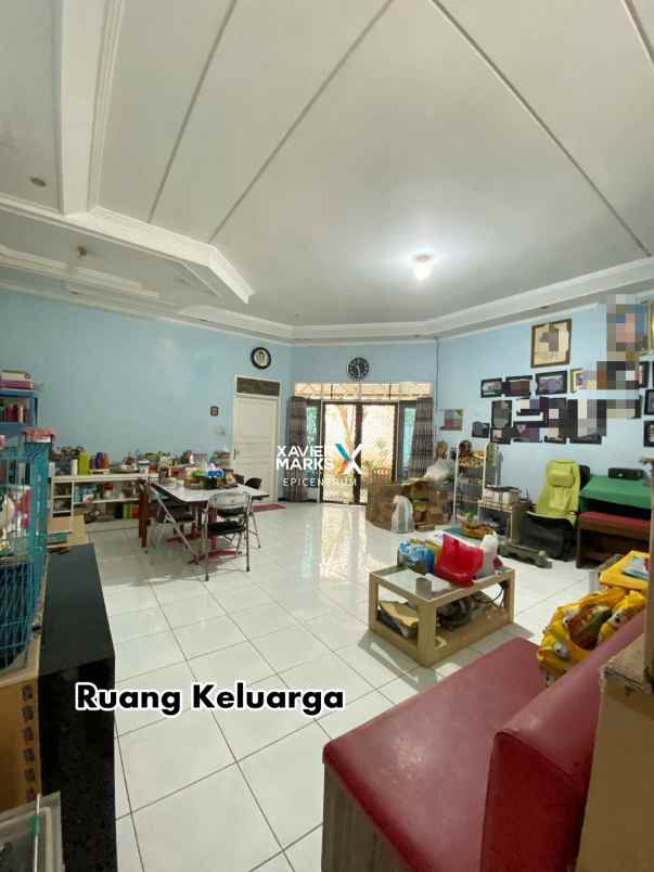 dijual rumah medokan ayu