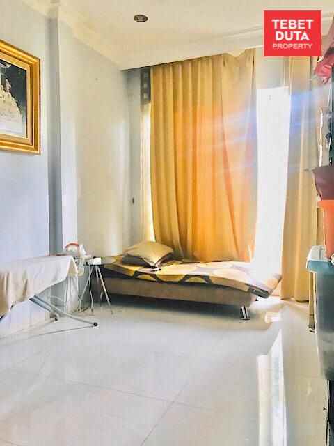 dijual rumah menteng