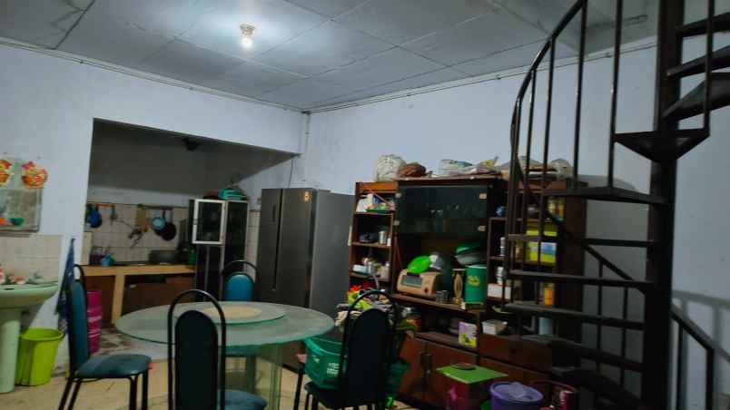 dijual rumah menteng dalam