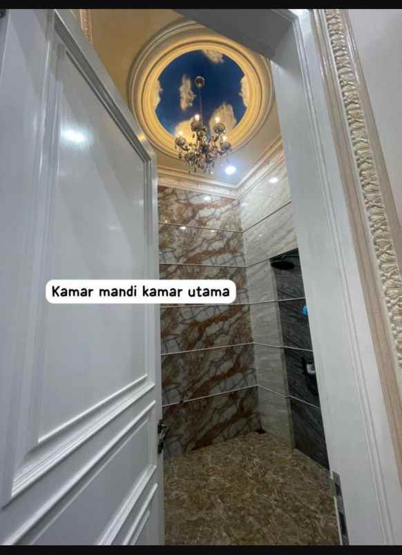 dijual rumah mewah 2 lantai tipe classic di purwakarta