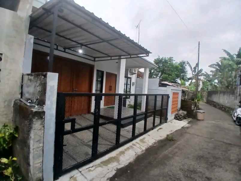 dijual rumah mlati
