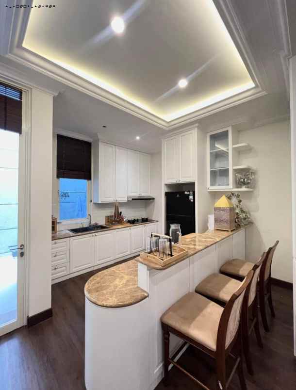 dijual rumah mulyorejo