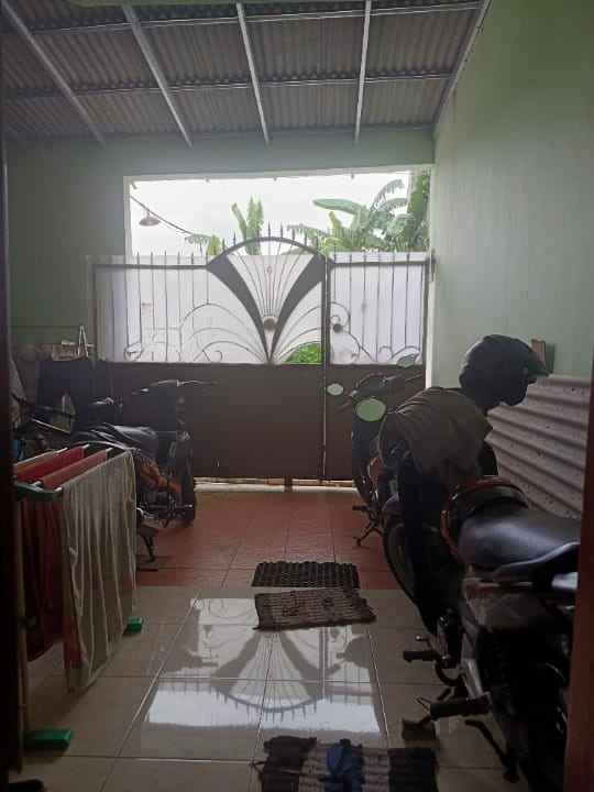 dijual rumah mulyosari