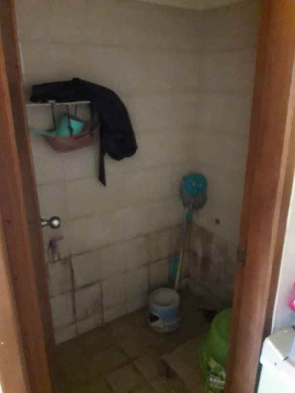 dijual rumah murah hitung tanah dalam komplek