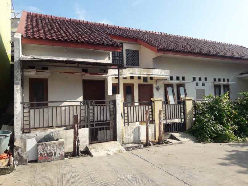 dijual rumah murah hitung tanah dalam komplek