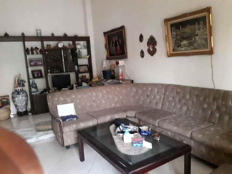 dijual rumah murah hitung tanah dalam komplek