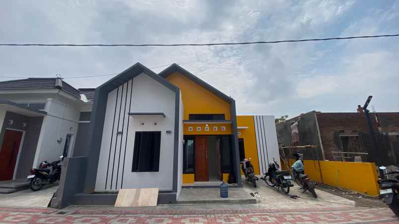 dijual rumah nglinggi klaten selatan klaten